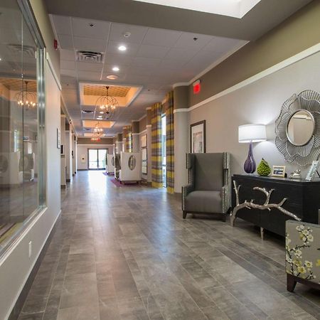 Doubletree By Hilton Winston Salem - University, Nc Exterior foto